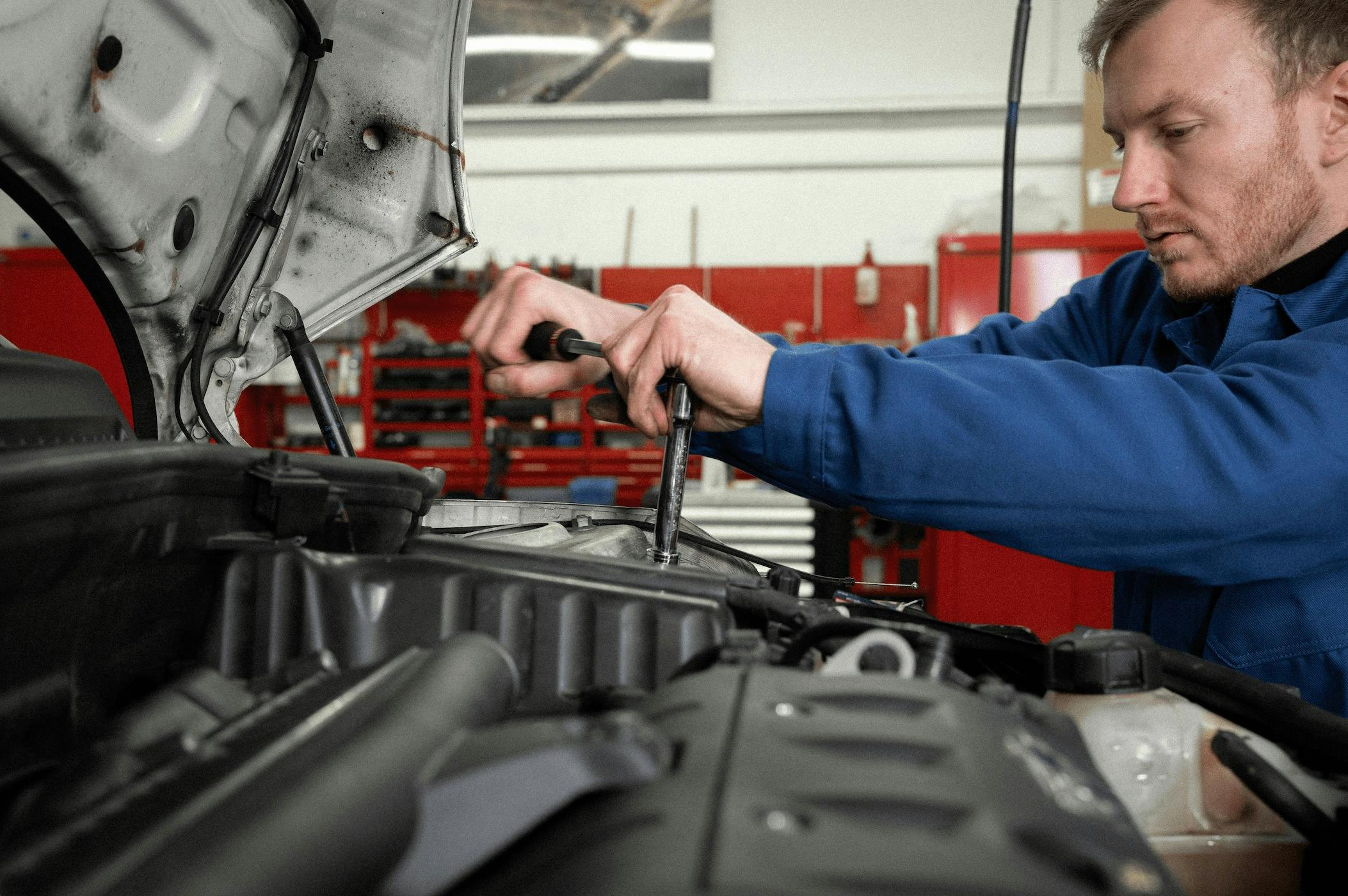 L'examen du CAP maintenance des véhicules (MVA) en candidat libre