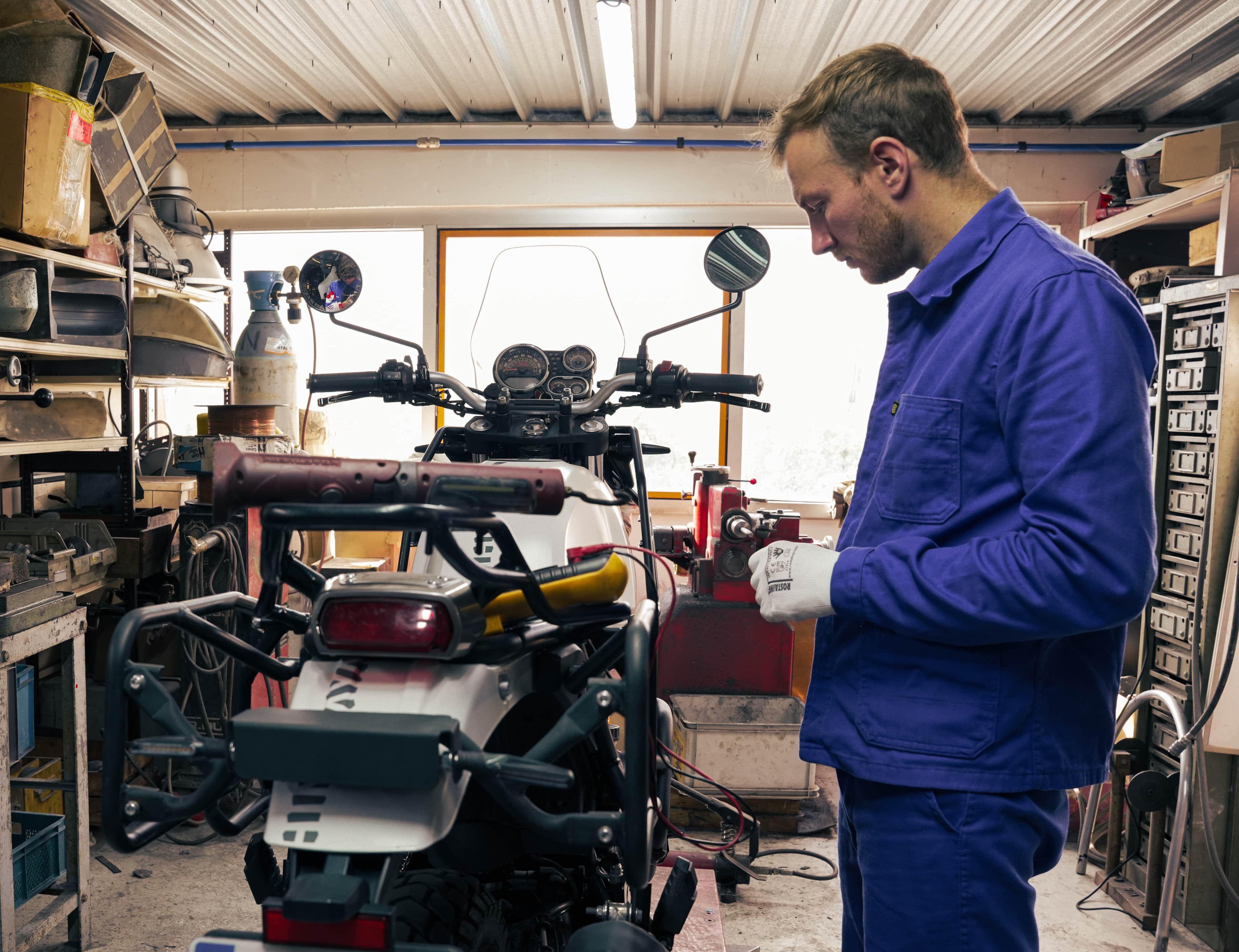 Le métier de mécanicien moto (MVC)