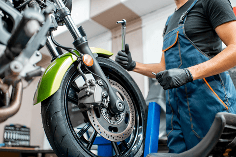 Adulte – Formation CAP Mécanique Moto : une reconversion vers un métier technique et recherché