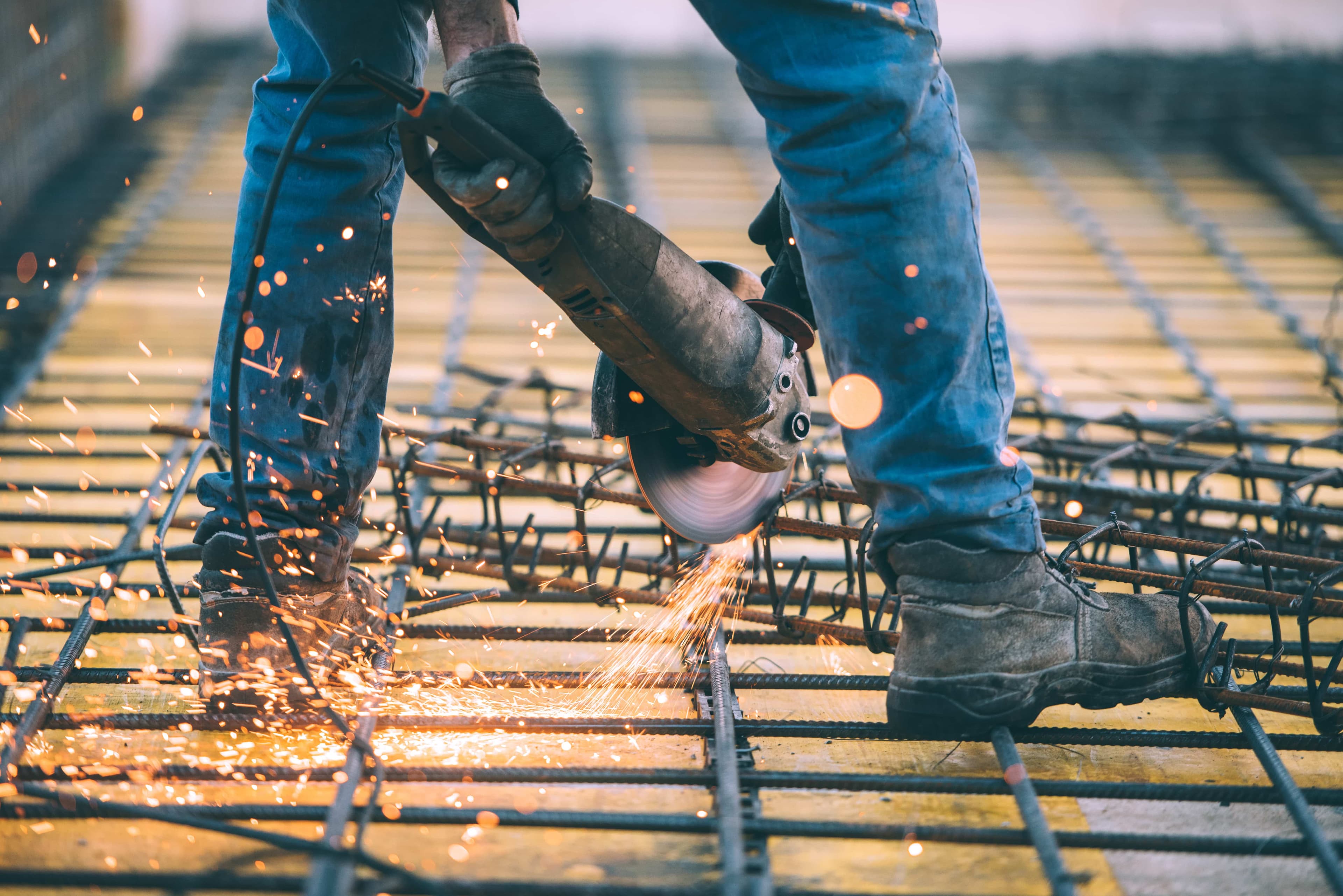 Mise en confiance avec les outils dangereux