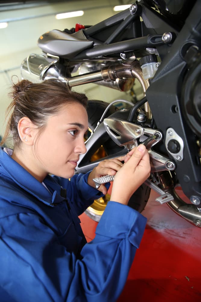 Technicien Service Rapide en Motocyclisme