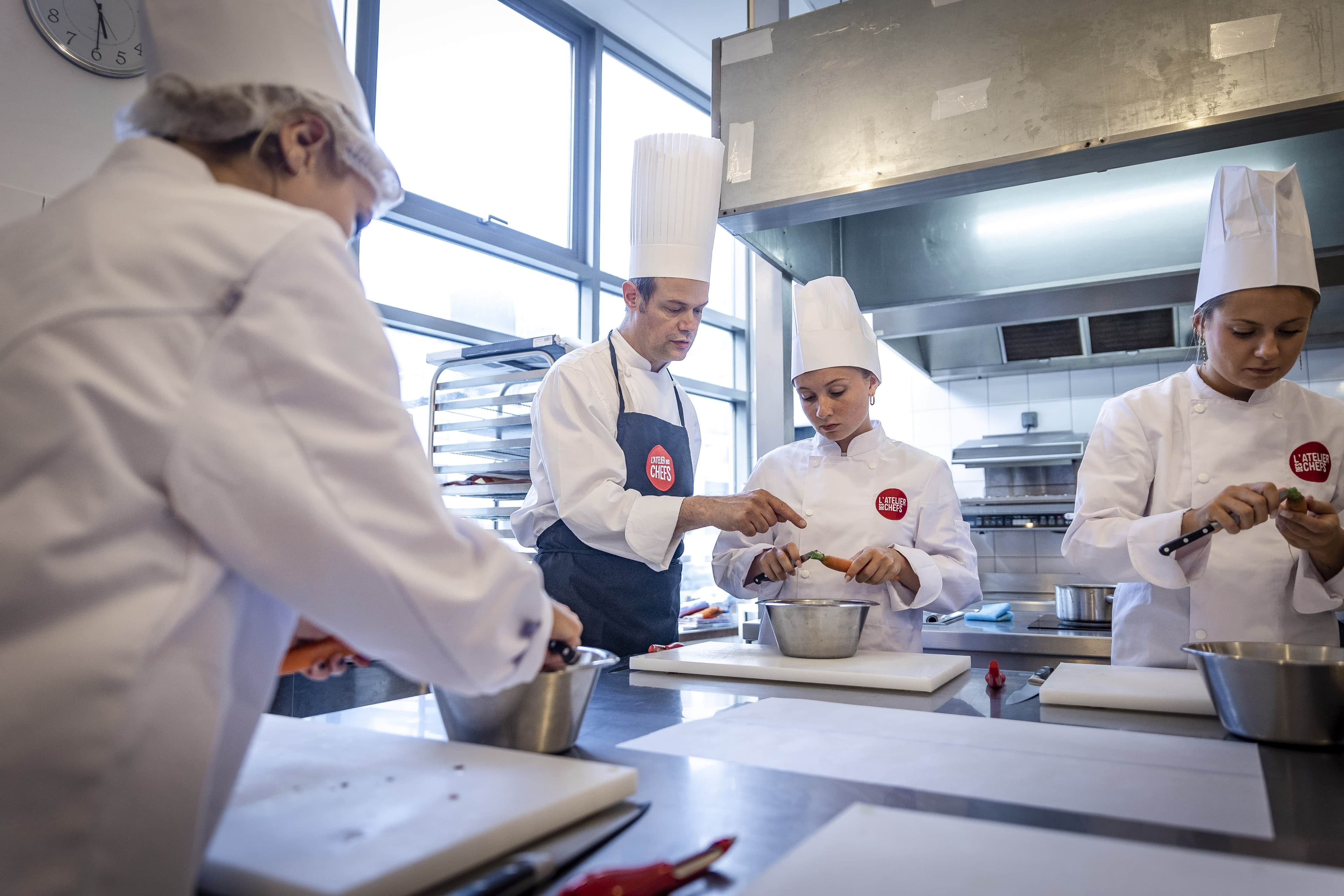 NOS FORMATIONS PRÉSENTIELLES AUX MÉTIERS DE LA RESTAURATION