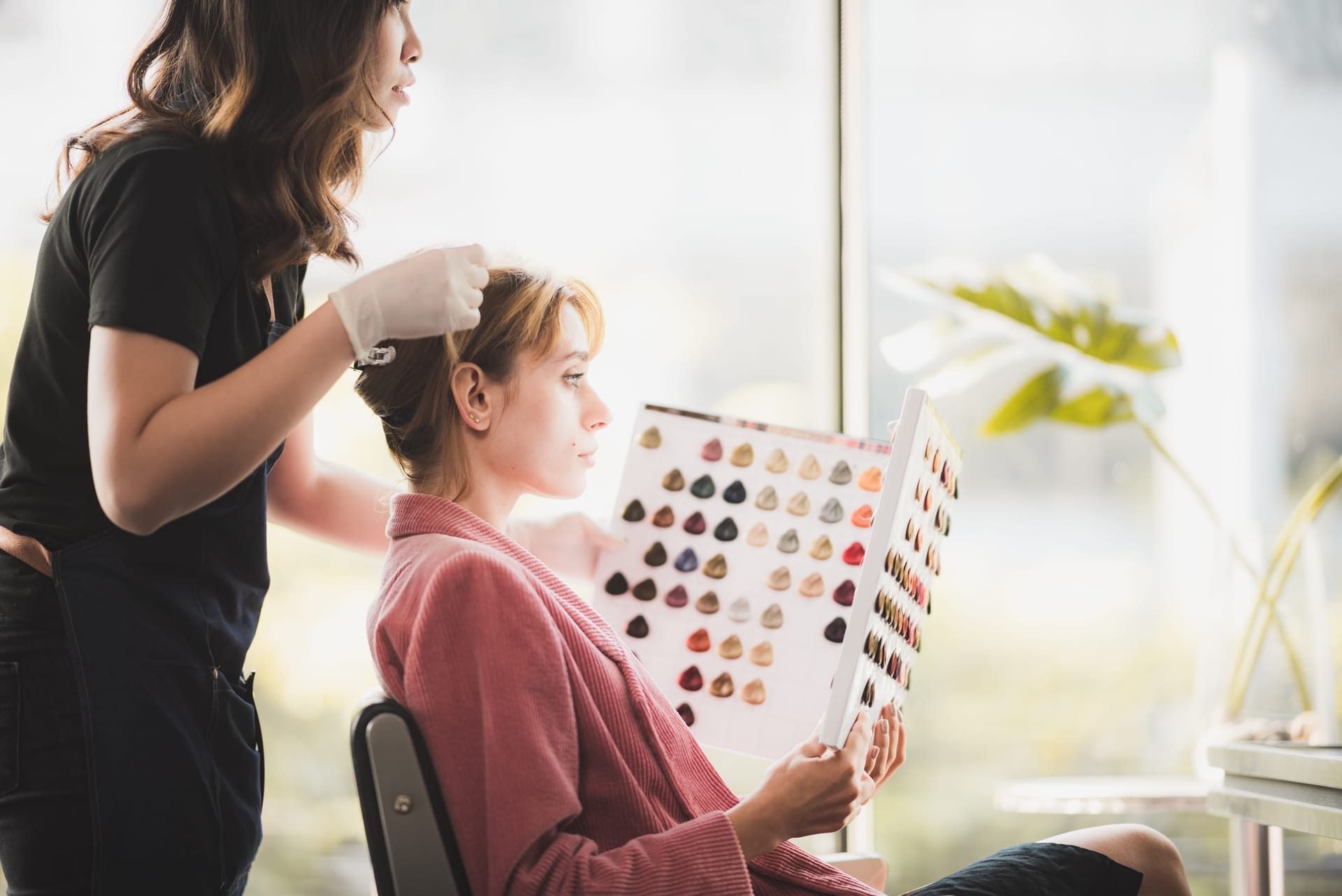 Diplôme de coiffeur : formations, débouchés et financement