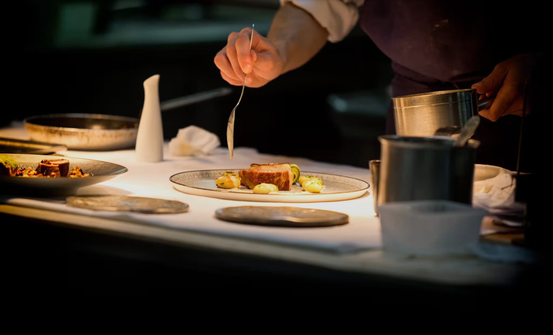 Formation cuisine en 1 an : le guide pour réussir votre formation accélérée