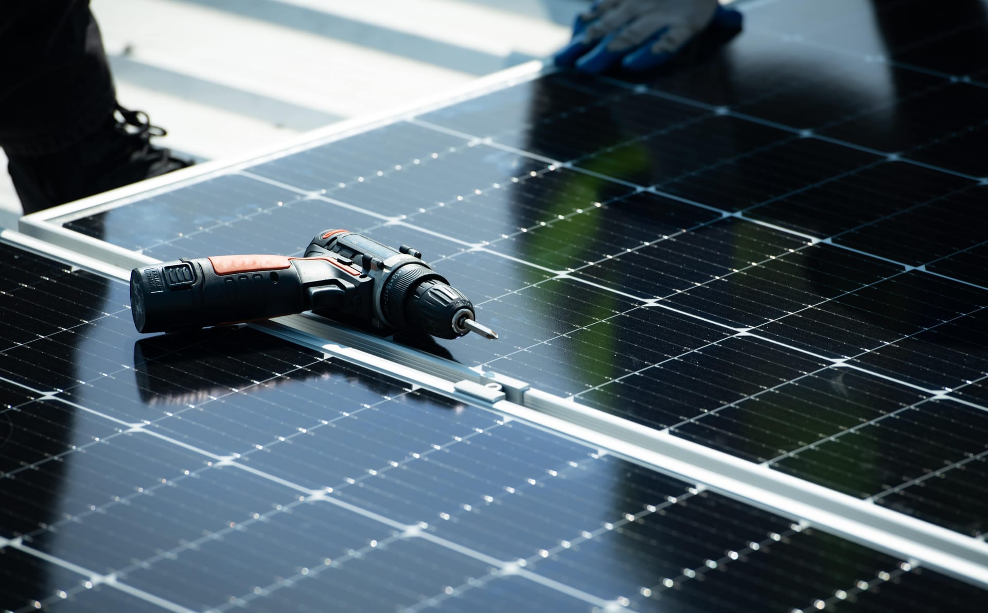 Matériel électrique d'une chaîne photovoltaïque